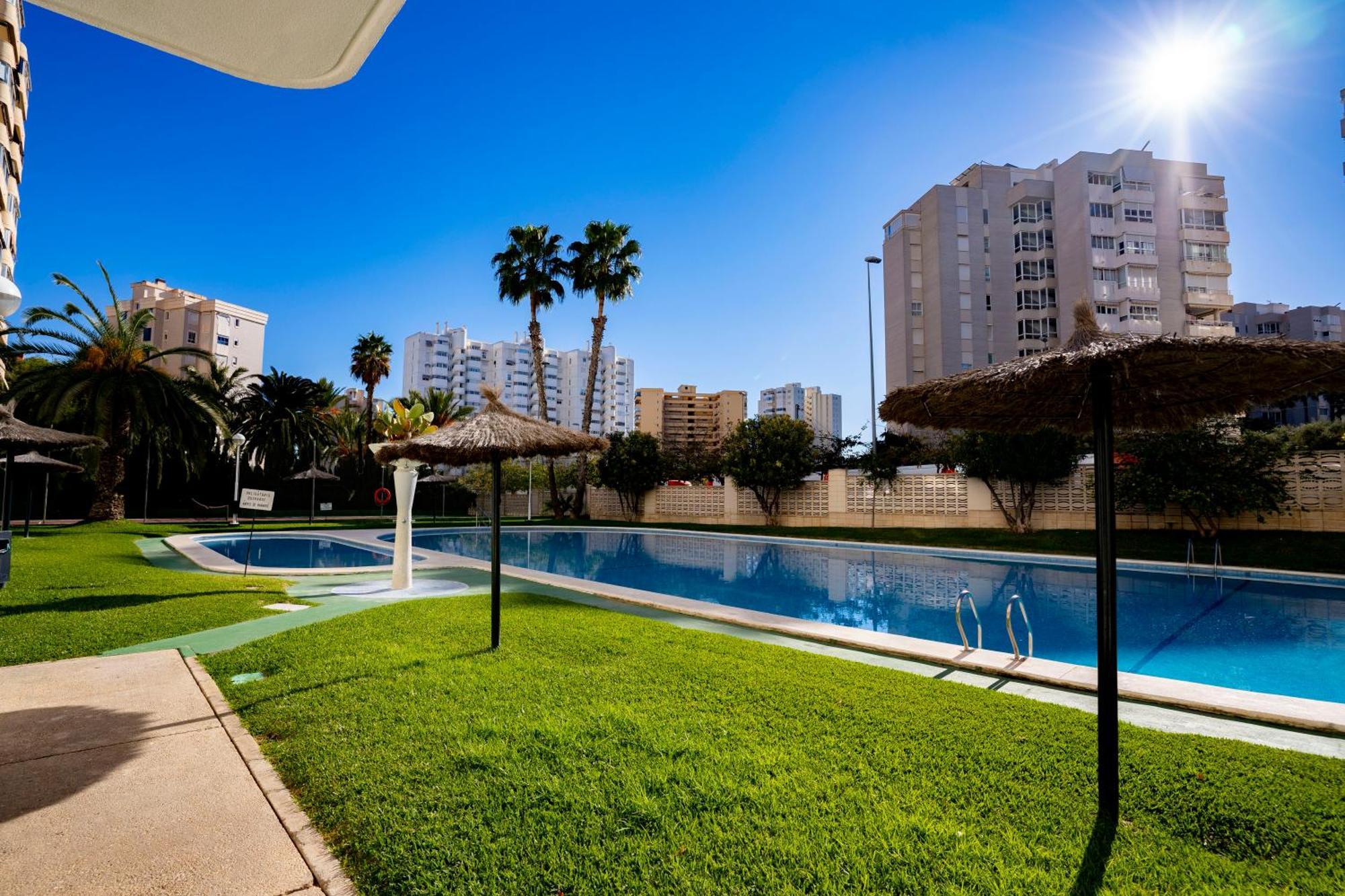 Apartamento Faro Blanco Alicante Eksteriør billede